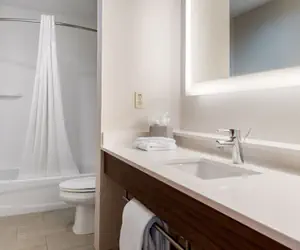 Photo 3 - Holiday Inn Express Hotel & Suites Harrison by IHG