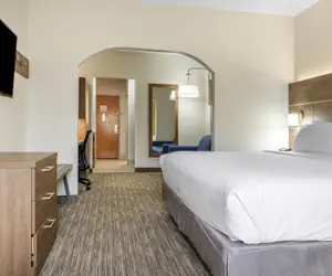 Photo 5 - Holiday Inn Express Hotel & Suites Harrison by IHG