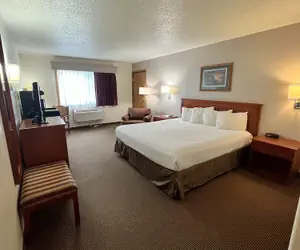 Photo 4 - Serena Inn & Suites - Sundance