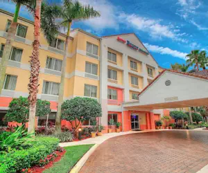 Photo 2 - Fairfield Inn and Suites by Marriott Jupiter