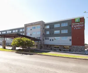 Photo 2 - Holiday Inn Express & Suites Johnstown by IHG