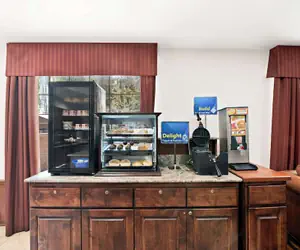 Photo 5 - Best Western Newberry Station