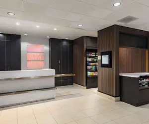 Photo 3 - Hilton Garden Inn Los Angeles/Hollywood