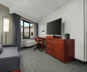 Photo 5 - Courtyard by Marriott San Francisco Fisherman's Wharf