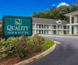 Photo 2 - Quality Inn & Suites Greensboro near Lake Oconee