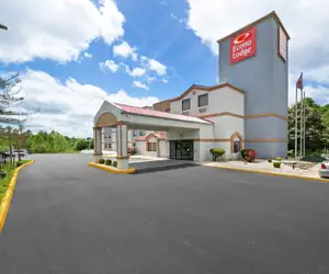 Photo 2 - Econo Lodge London North