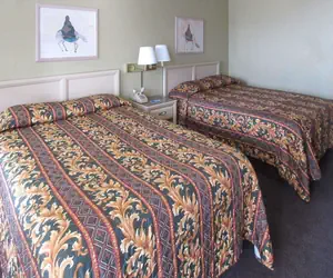 Photo 3 - Rodeway Inn San Juan