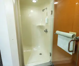 Photo 5 - Wingate by Wyndham Leesburg Florida