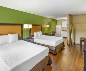 Photo 5 - Studio 6 Suites Sacramento Northgate CA