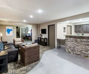 Photo 3 - Super 8 by Wyndham Spirit Lake/Okoboji