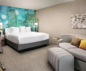 Photo 2 - Courtyard by Marriott Indianapolis at the Capitol