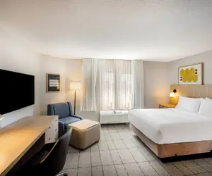 Photo 5 - Sonesta Simply Suites Birmingham Hoover