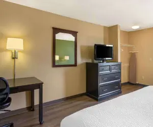 Photo 5 - Studio 6 Extended Stay Sacramento Arden Way CA