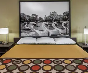 Photo 5 - Super 8 by Wyndham Dwight