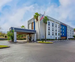 Photo 2 - Hampton Inn & Suites Port St. Lucie, West