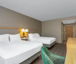 Photo 4 - Hampton Inn & Suites Port St. Lucie, West