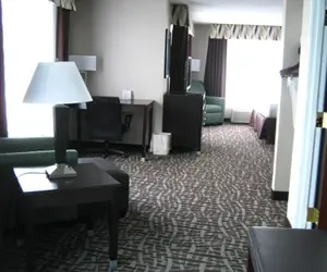 Photo 5 - Holiday Inn Express & Suites North Lima by IHG