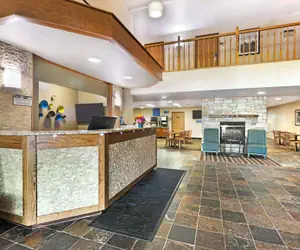 Photo 3 - Best Western Wittenberg Inn