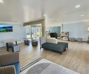 Photo 5 - Marina Village Inn