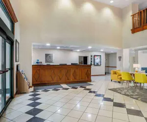 Photo 4 - Comfort Inn & Suites Voorhees/Mt. Laurel