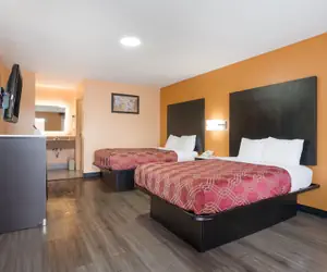 Photo 2 - The Jewel Motel