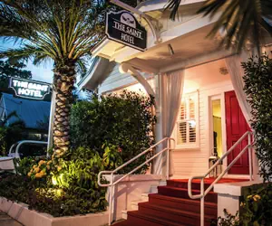 Photo 2 - The Saint Hotel Key West, Autograph Collection, Adult Only