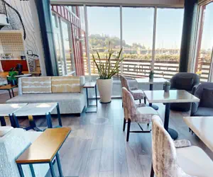 Photo 4 - Cannery Pier Hotel & Spa