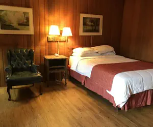 Photo 4 - Lincoln Lodge