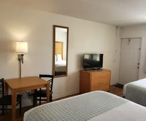 Photo 4 - Studio 1 Motel