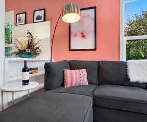 Photo 2 - The Magnolia House in Old Town - Private Hot Tub