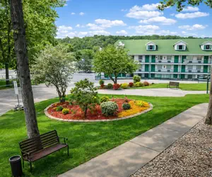 Photo 2 - King Resort