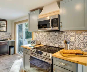 Photo 2 - Luxury Pocono Lake House w/ Private Sunset Beach