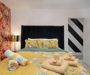 Photo 4 - The Blush & Beverly