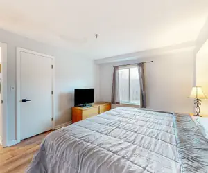 Photo 4 - Mountain Green