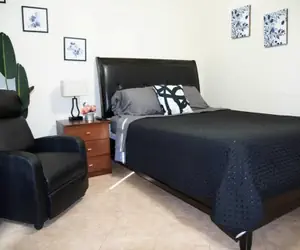 Photo 2 - 2BD 2BT Apartment 1 Min to University Utrgv