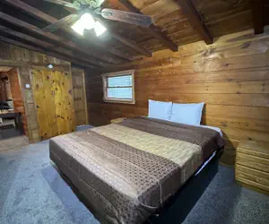 Photo 3 - Crest Lodge Historic Mountain Inn