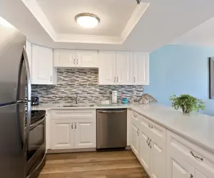 Photo 3 - Emerald Isle 603