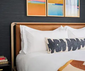 Photo 2 - Rusk House Serviced Apartments