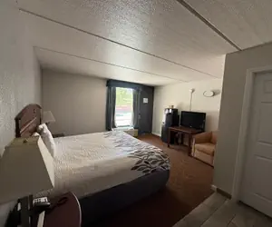 Photo 5 - 8 Inn By Capital O Americus US 19