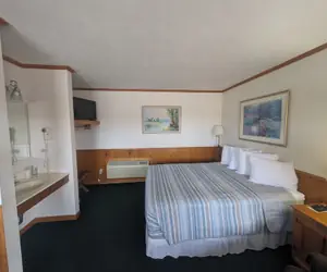 Photo 5 - Auburn Inn Motel & Long Creek RV Park