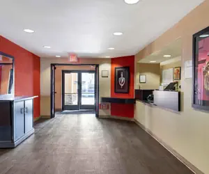 Photo 2 - Relax Suites Extended Stay - La Mirada