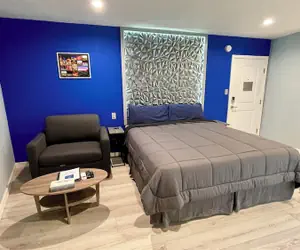 Photo 5 - Quintessence ApartHotel