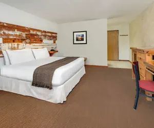 Photo 5 - Inn At South Lake Tahoe