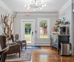 Photo 3 - The Aurora Inn & Cottages