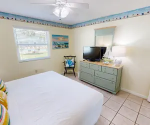 Photo 5 - Venus 116 2 Bedroom Condo by RedAwning