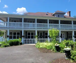 Photo 2 - DuBois' Inn