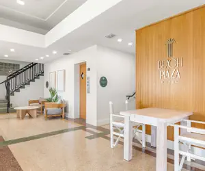 Photo 3 - Beach Plaza