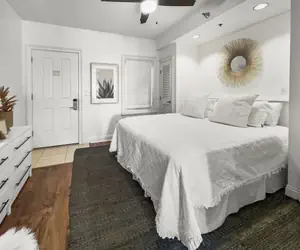 Photo 3 - Sea La Vie 1 Bedroom Condo by RedAwning