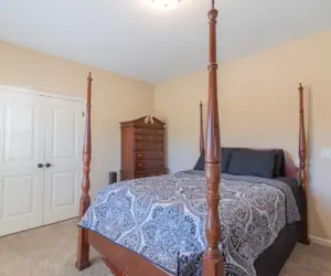 Photo 5 - Comfy and ModernWistful on Wisteria Lane