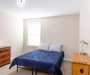 Photo 4 - Comfy and ModernWistful on Wisteria Lane